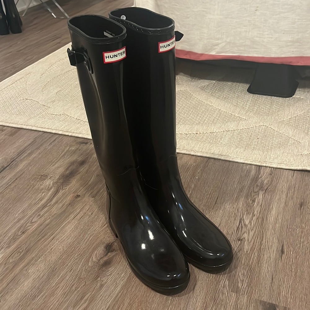 Hunter black rain boots, 9